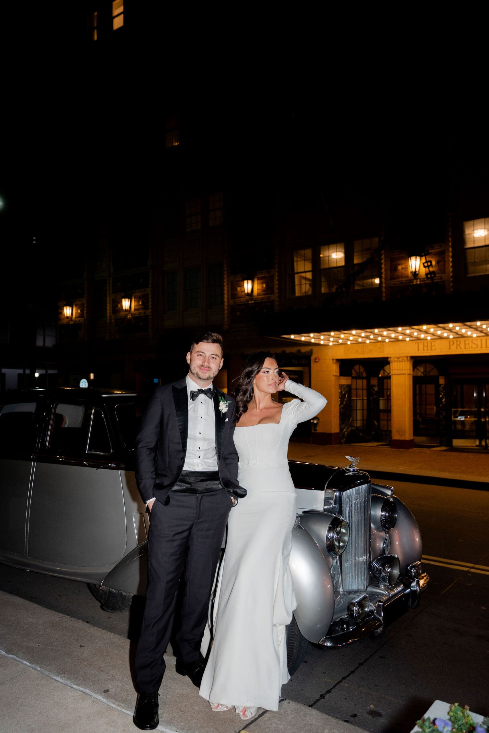 flash wedding photos