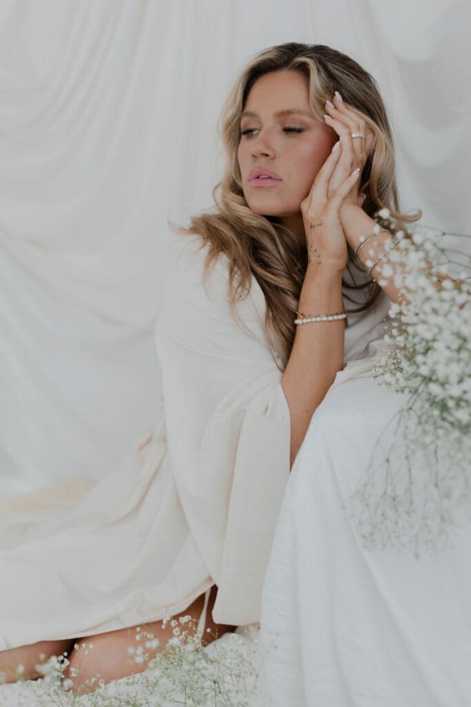 Jojo’s Dreamy Kansas City Boudoir Session