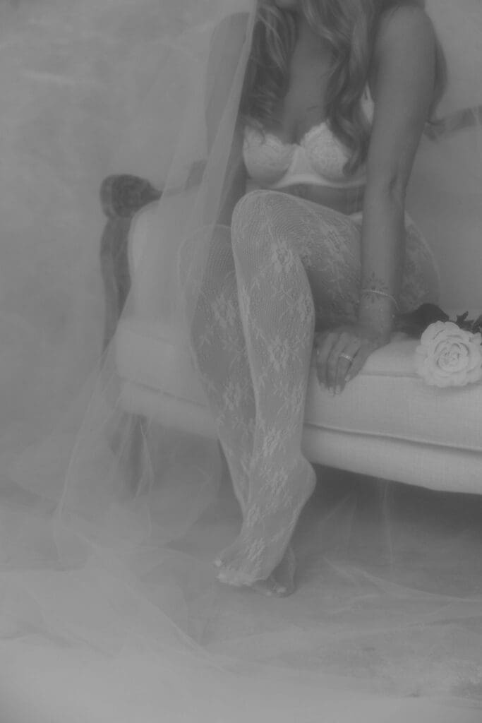 Jojo’s Dreamy Kansas City Boudoir Session