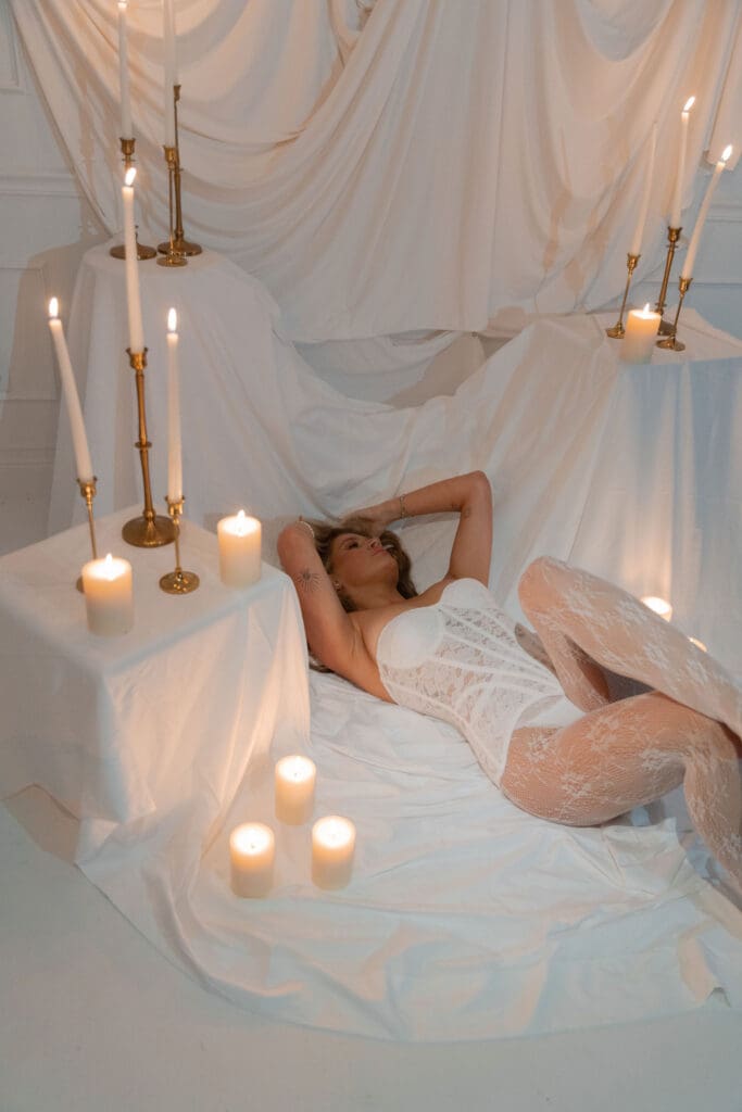 Jojo’s Dreamy Kansas City Boudoir Session