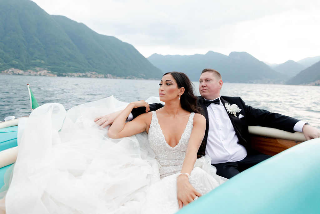 Romantic and editorial bridal portraits in La Como